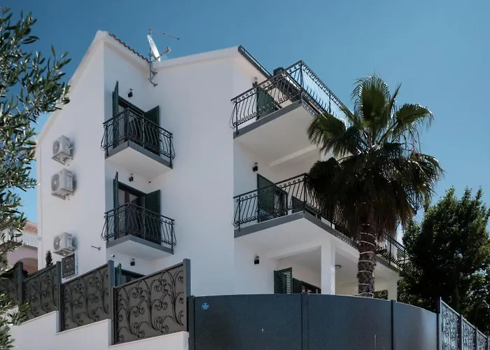 Villa Aea Del Mare Trogir